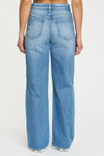 High rise “Ryder” baggy jeans.