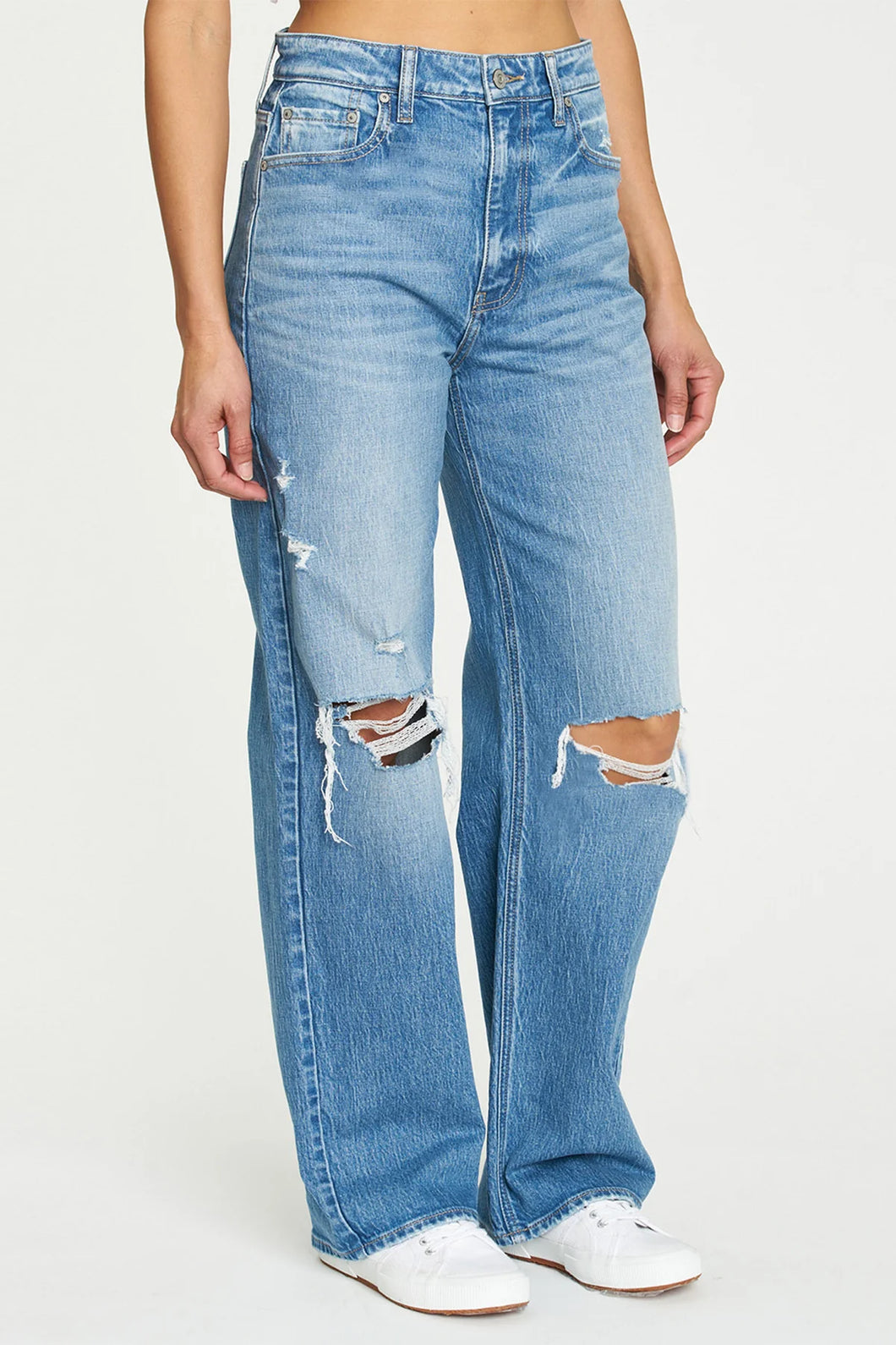 High rise “Ryder” baggy jeans.